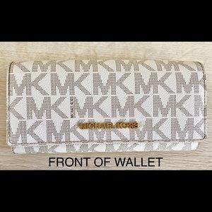 COPY - Michael Kors Wallet